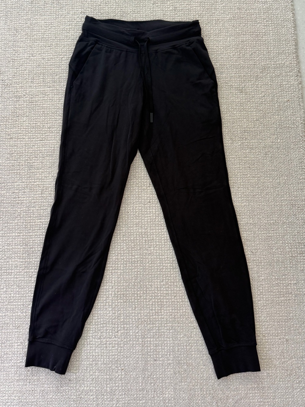 LuluLemon Women’s Black Track Jogger Pants - SZ4
